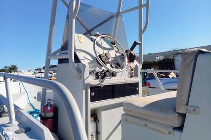 Boston Whaler 19 Guardian