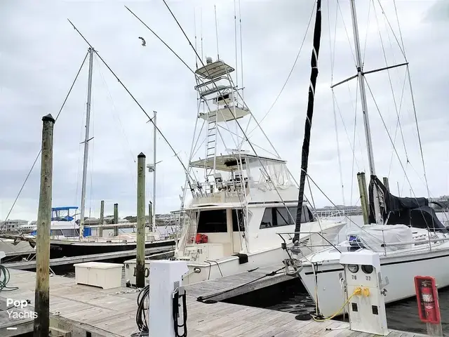 Viking Yachts 53 Convertible