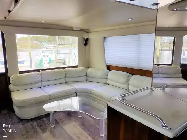 Viking Yachts 53 Convertible