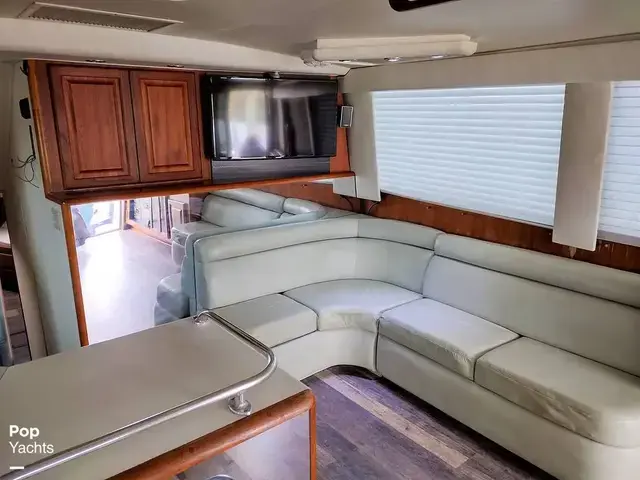 Viking Yachts 53 Convertible