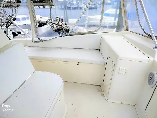 Viking Yachts 53 Convertible