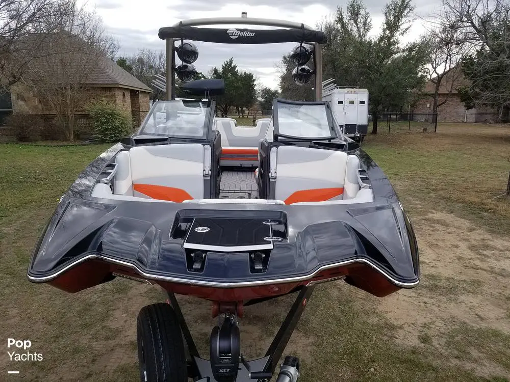 2019 Malibu 22 mxz wakesetter