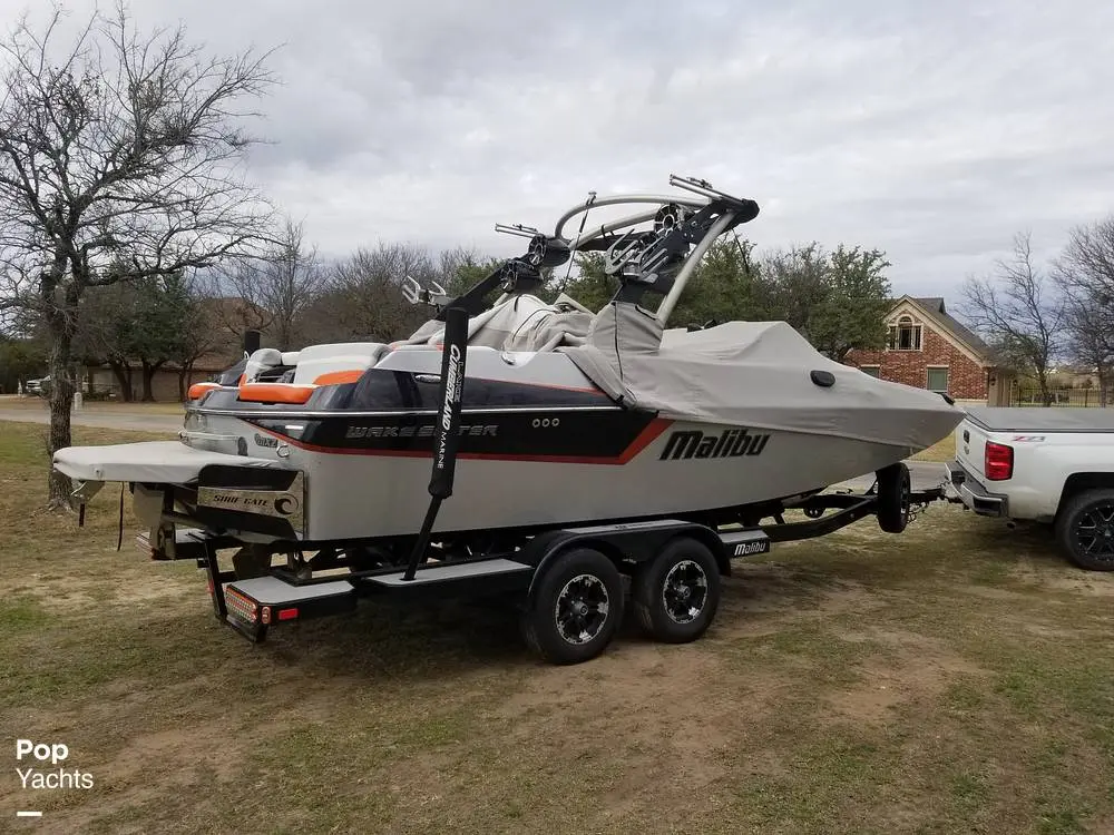 2019 Malibu 22 mxz wakesetter