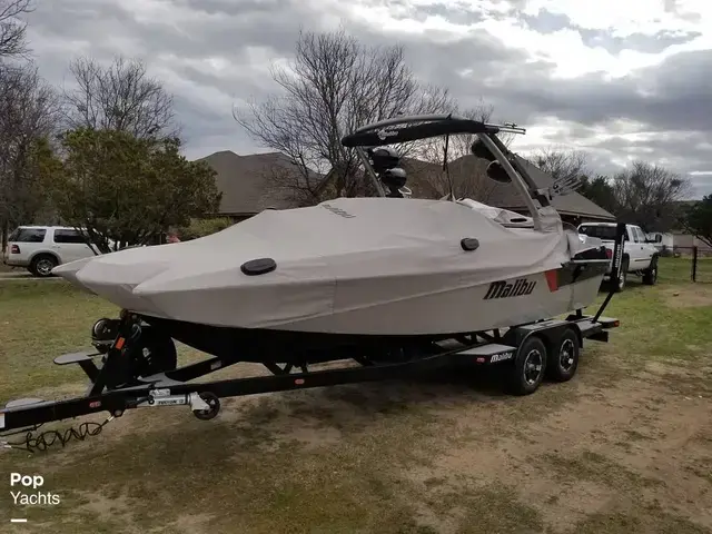 Malibu Wakesetter 22 Mxz