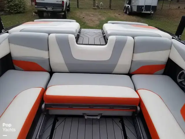 Malibu Wakesetter 22 Mxz