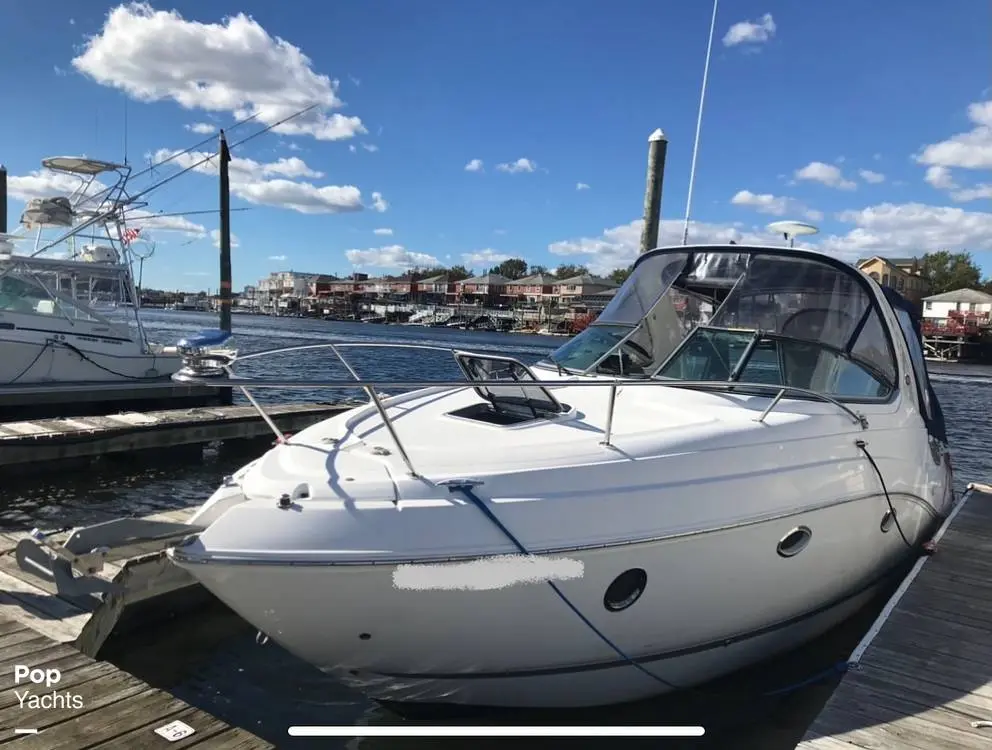 2013 Rinker 290 express cruiser