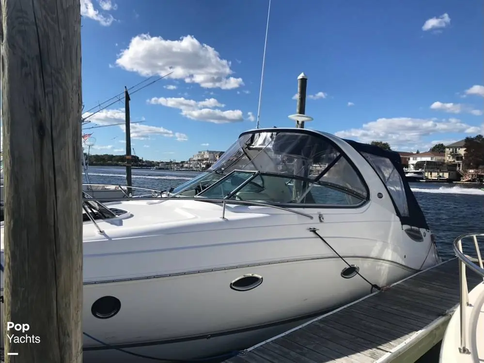 2013 Rinker 290 express cruiser