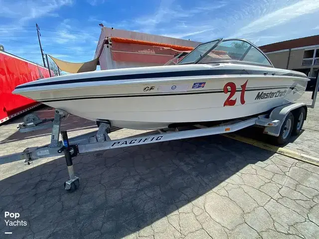 Mastercraft 205 Pro Star Duvall Edition