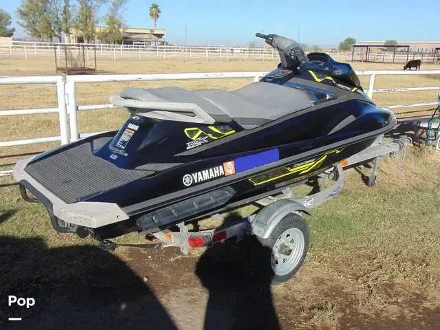 Yamaha Waverunner IV