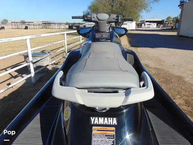 Yamaha Waverunner IV