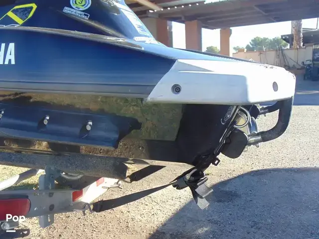 Yamaha Waverunner IV