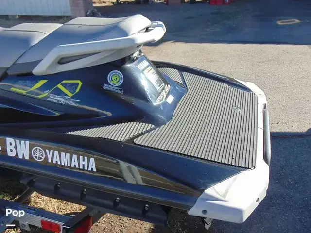 Yamaha Waverunner IV