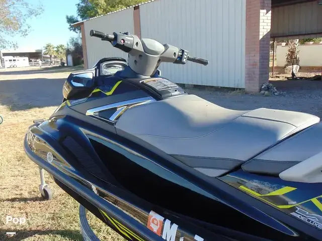 Yamaha Waverunner IV