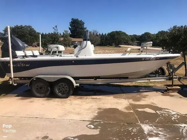 Nauticstar 2110 SE