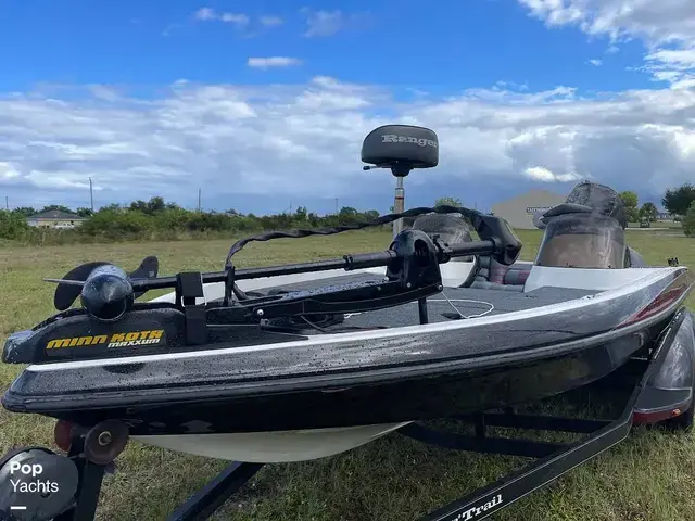 Ranger Boats Comanche 520 VX