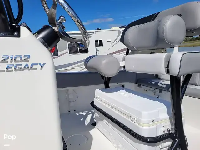 Nauticstar 2102 Legacy