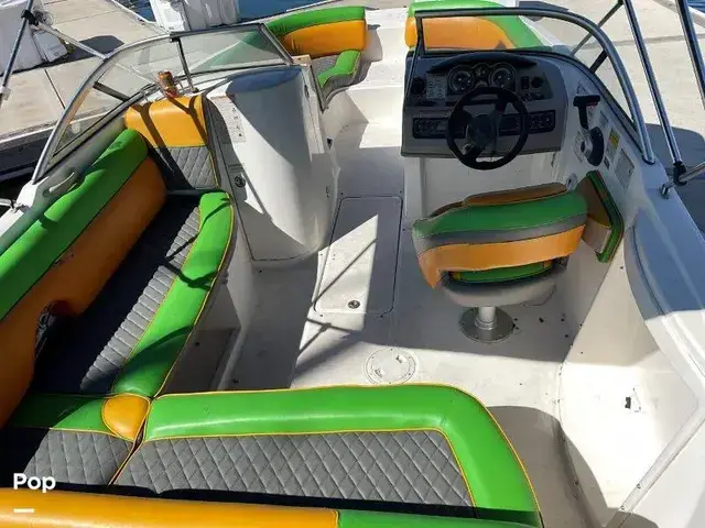 Bayliner 215 Db