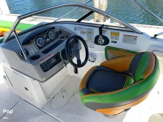 Bayliner 215 Db