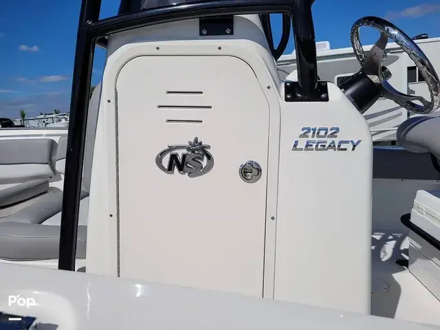 Nauticstar 2102 Legacy