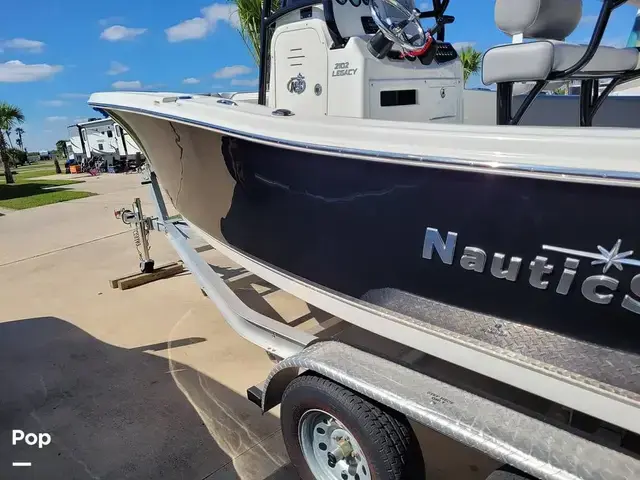 Nauticstar 2102 Legacy