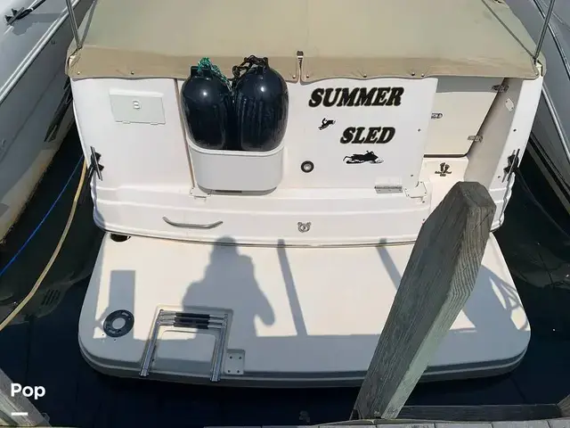 Rinker 270 Fiesta Vee