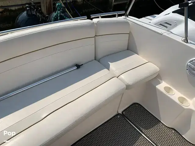 Rinker 270 Fiesta Vee