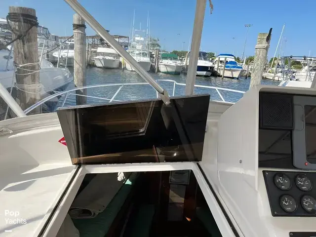 Luhrs 290 Open