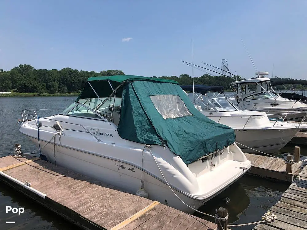 1995 Sea Ray sundancer 250