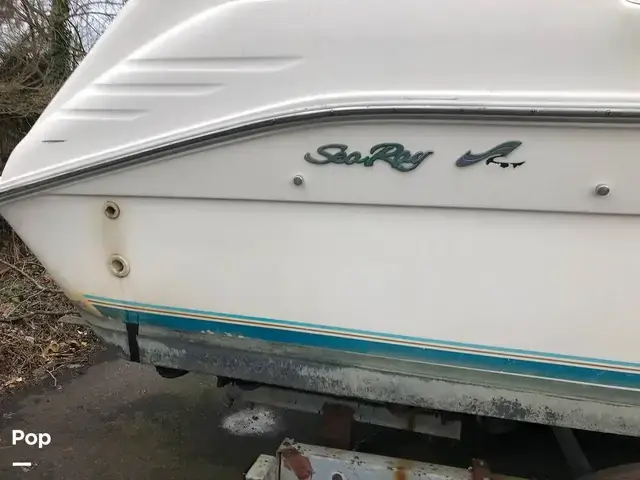 Sea Ray 250 Sundancer