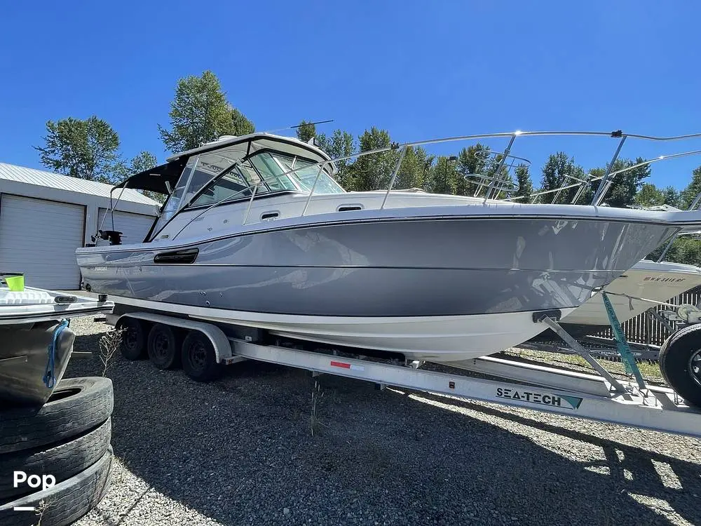 2001 Pursuit 3000 express