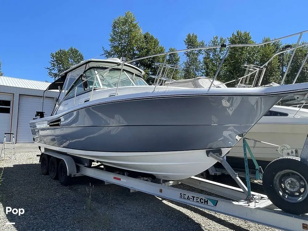 2001 Pursuit 3000 express