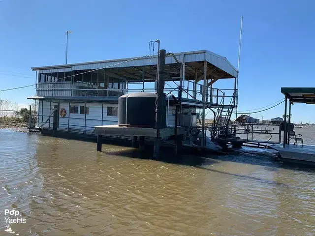 Custom Boats 60' Houseboat