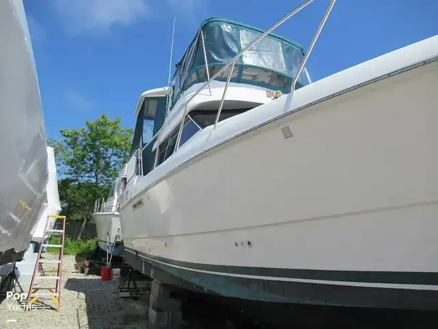 Silverton 34 Motor Yacht