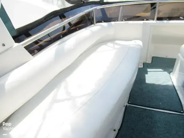 Silverton 34 Motor Yacht