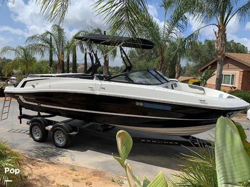 2021 Bayliner vr6 bowrider