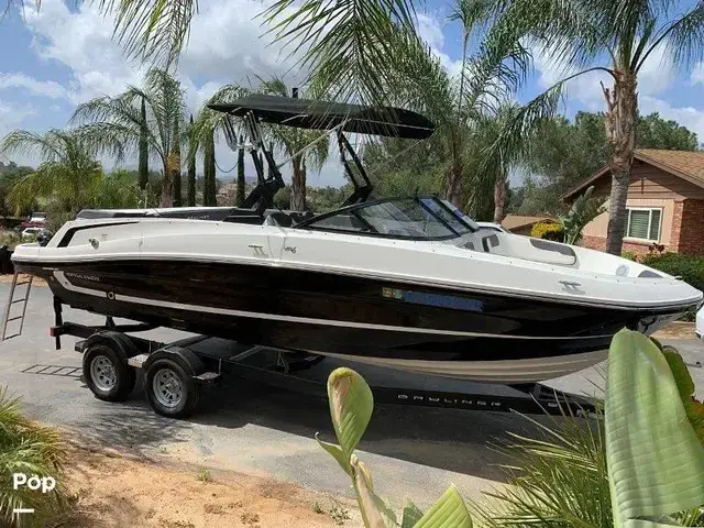 Bayliner Vr6