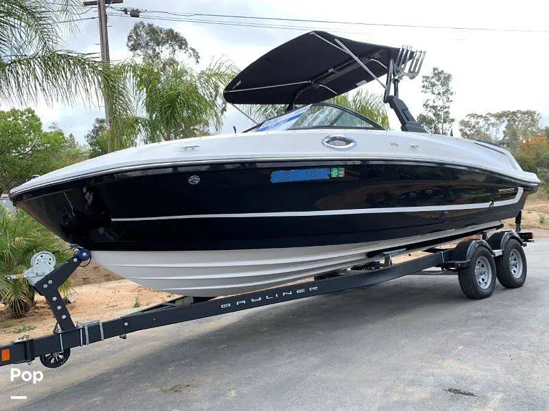 2021 Bayliner vr6 bowrider