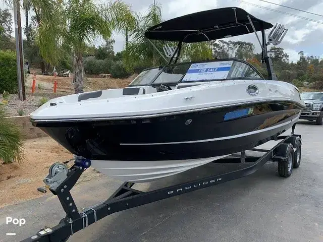 Bayliner Vr6