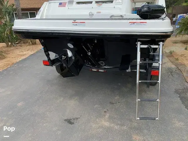 Bayliner Vr6