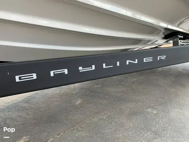 Bayliner Vr6