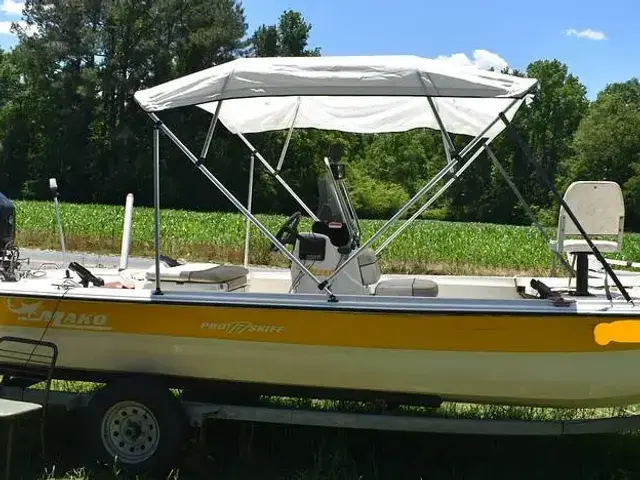 Mako 17 Pro Skiff