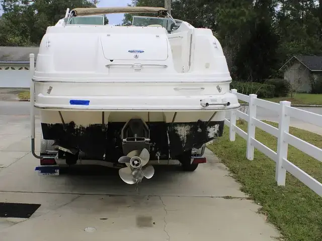 Chaparral 260 Signature