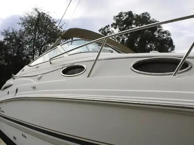 Chaparral 260 Signature