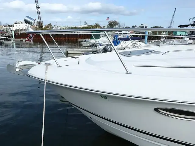 Chaparral 330 Signature