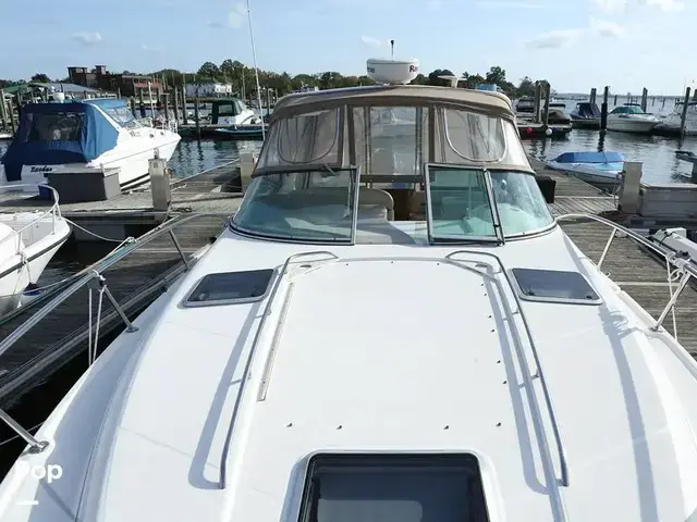 Chaparral 330 Signature