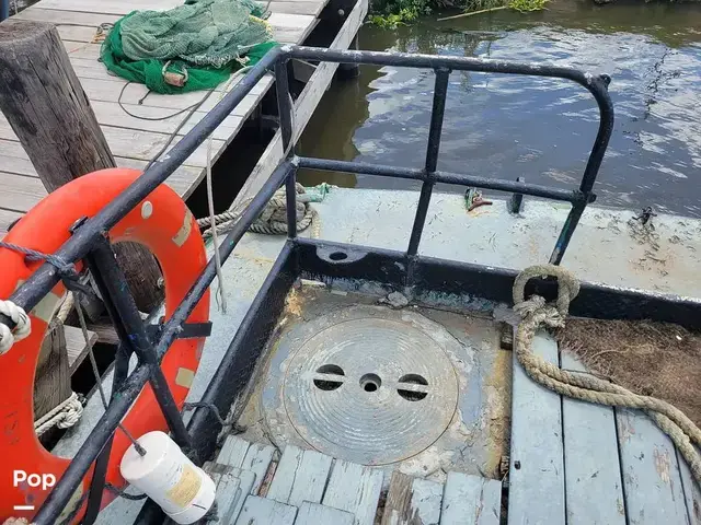 Breaux 40' Crew Boat