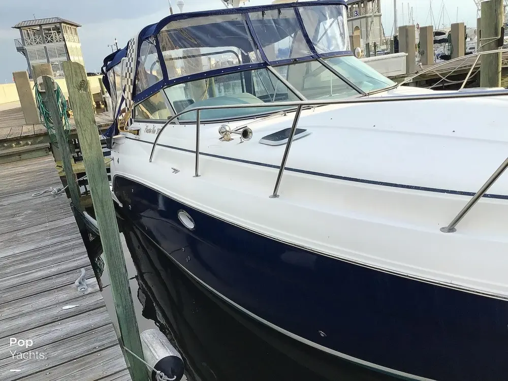 2005 Rinker 312 fiesta vee