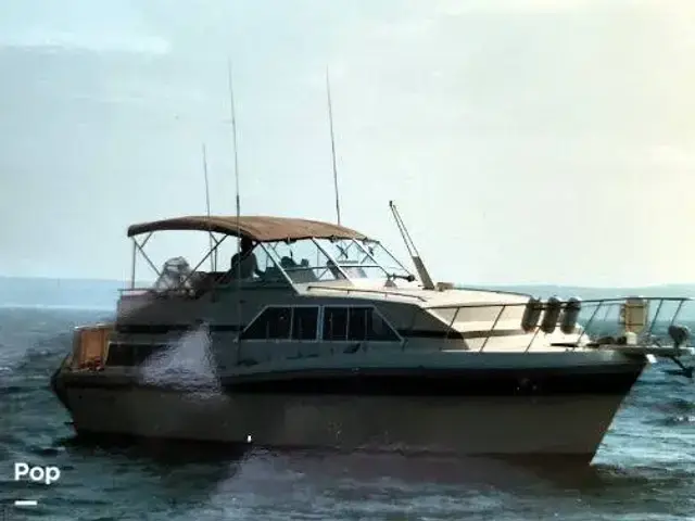 Chris Craft Catalina 381