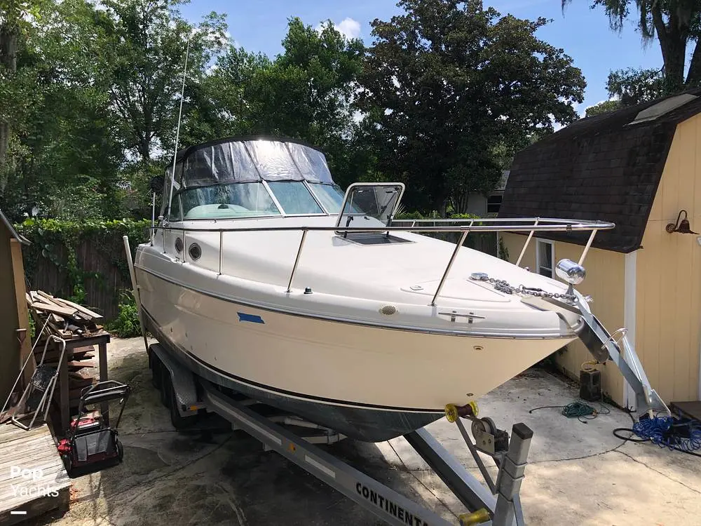 1999 Sea Ray sundancer 270