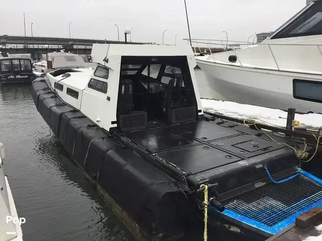 US Boatworks 39